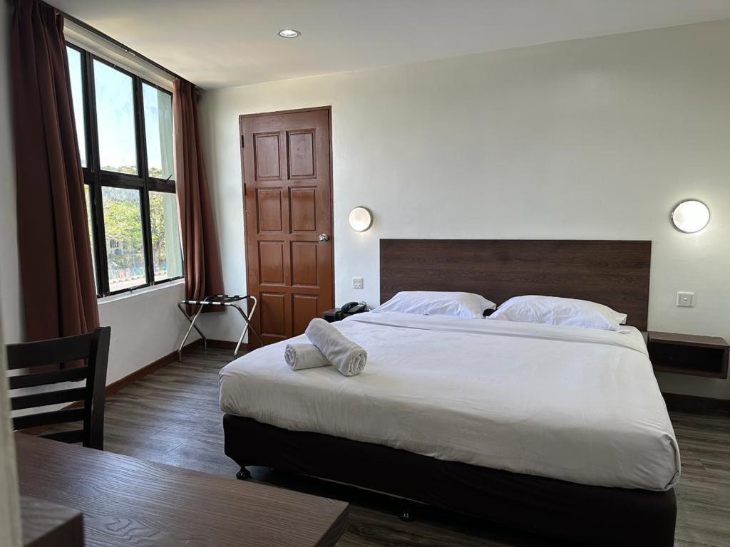Langkawi Baron Hotel Kuah Eksteriør bilde